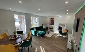 Neueröffnung nach Sanierung! Komfort Apartments am Badepark, Modern! Stylisch! Geräumig!